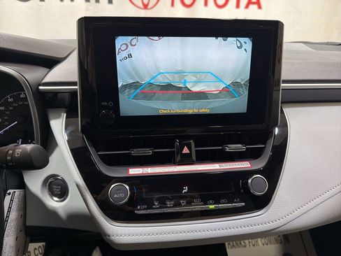 Used 2026 Toyota Corolla SE image 29