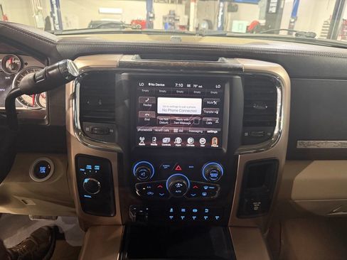 Used 2014 RAM 3500 Laramie Longhorn AWD/4WD image 28