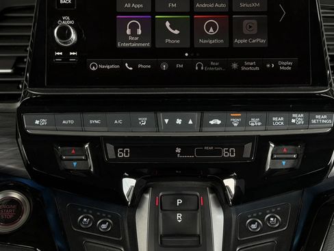 Used 2025 Honda Odyssey Elite image 38