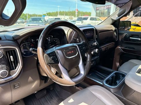 Used 2020 GMC Sierra 1500 SLT w/ SLT Premium Plus Package AWD/4WD image 10