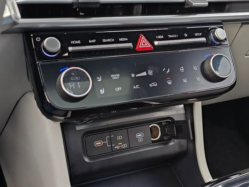 New 2026 Hyundai Tucson Limited image 23