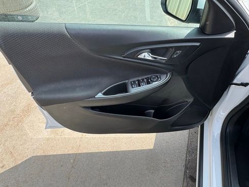 Used 2023 Chevrolet Malibu LT w/ Driver Confidence Package image 10