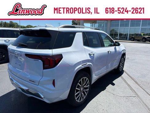 New 2026 GMC Terrain Denali AWD/4WD image 6