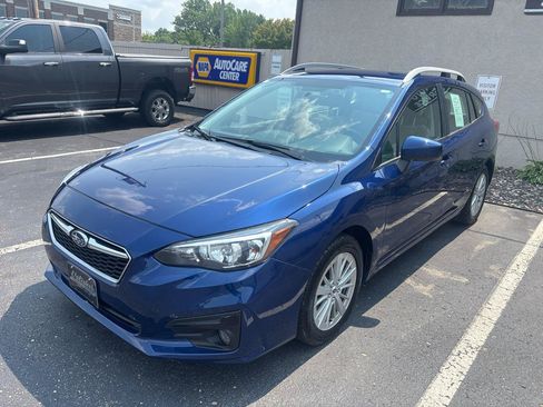 Used 2018 Subaru Impreza 2.0i Premium w/ Eyesight & BSD & Rcta AWD/4WD image 7