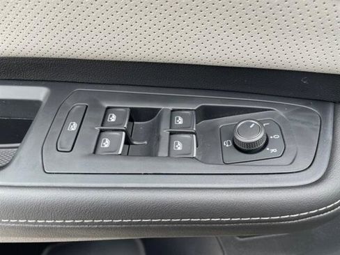 New 2025 Volkswagen Atlas Cross Sport SEL Premium R-Line image 17