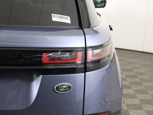 Used 2023 Land Rover Range Rover Velar R-Dynamic S image 20