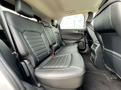 Used 2023 Ford Edge SEL w/ Convenience Package image 19