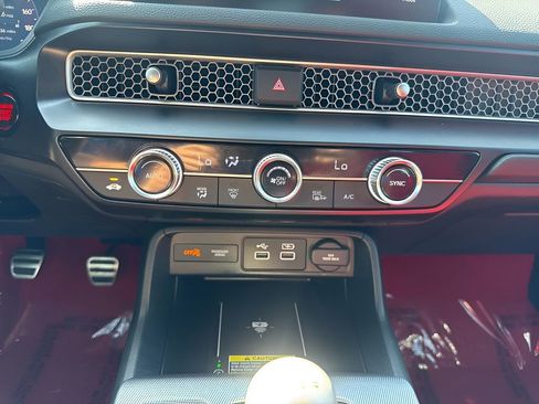 Used 2025 Honda Civic Type R image 19