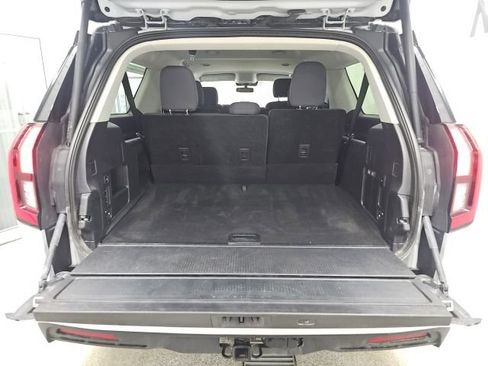 Used 2025 Ford Expedition Max Active image 19