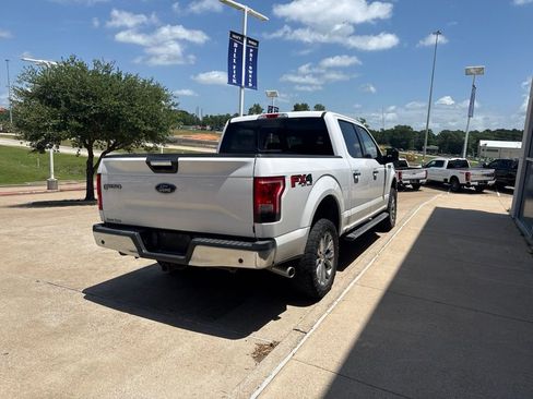 Used 2017 Ford F150 XLT w/ Equipment Group 302A Luxury AWD/4WD image 8