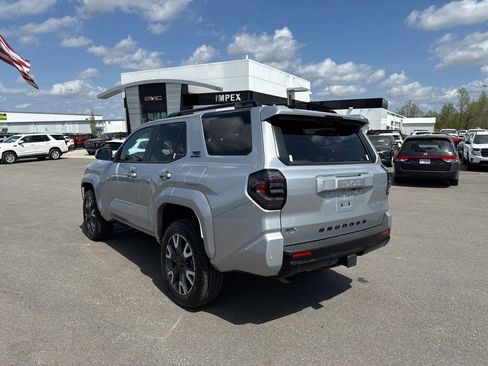 Used 2025 Toyota 4Runner TRD Sport image 3