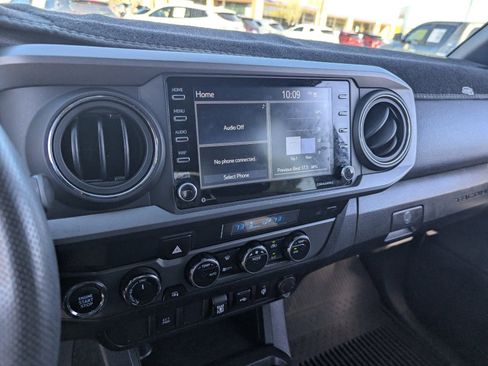 Used 2023 Toyota Tacoma TRD Off-Road image 28