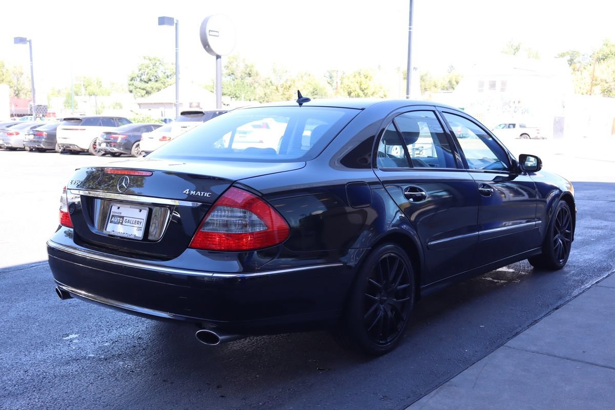 Used 2008 Mercedes-Benz E 350 4MATIC Sedan image 5