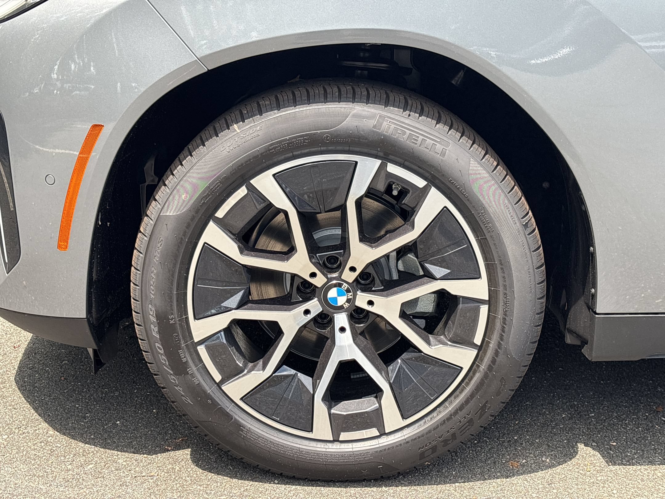 Used 2026 BMW X3 xDrive30i w/ Premium Package AWD/4WD image 11