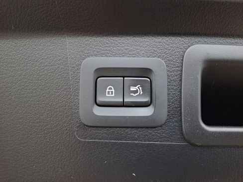 Certified 2023 MAZDA CX-50 Meridian Edition w/ Cargo Package image 29