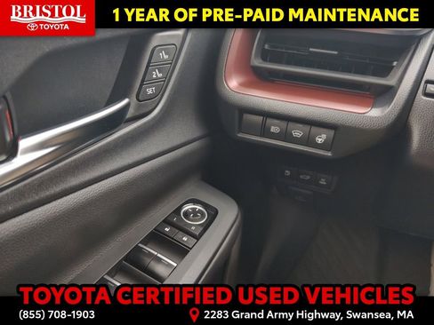 Used 2023 Toyota Prius Prime Premium w/ Advanced Technology Package FWD image 22