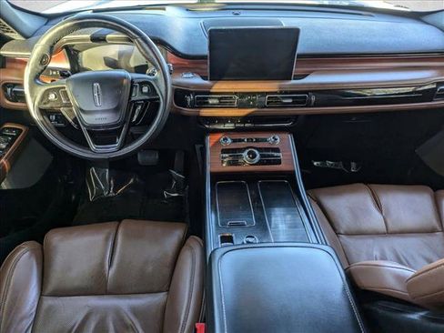 Used 2022 Lincoln Aviator Reserve w/ Equipment Group 201A image 17