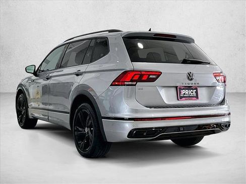 Used 2023 Volkswagen Tiguan SE R-Line FWD image 13