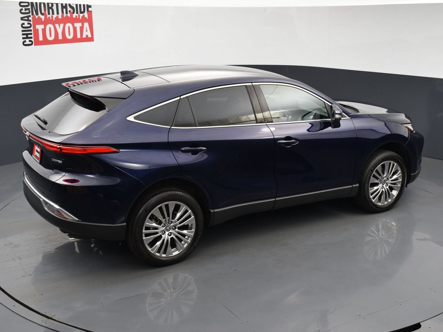 Used 2023 Toyota Venza Limited AWD/4WD image 30
