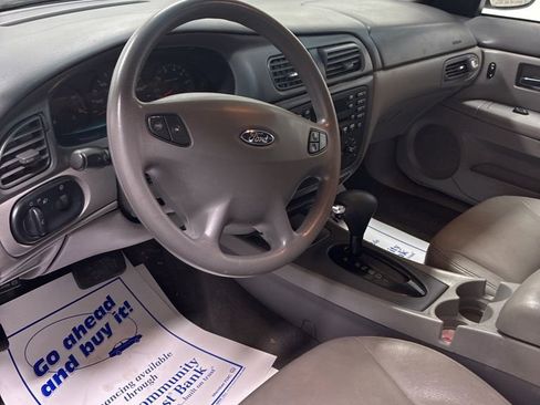 Used 2003 Ford Taurus SES image 10