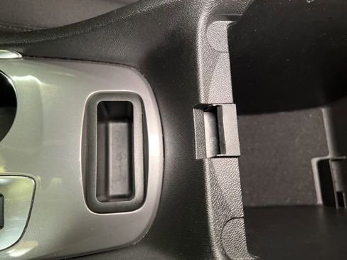 Used 2024 Chevrolet Malibu LT image 24