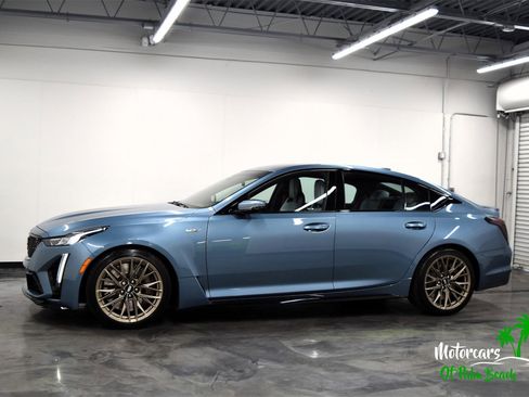 Used 2023 Cadillac CT5 V Blackwing image 6