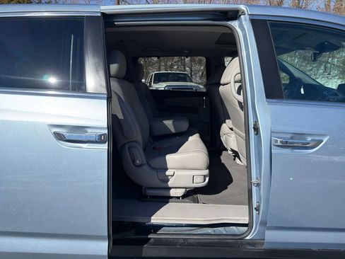 Used 2014 Honda Odyssey EX-L image 24