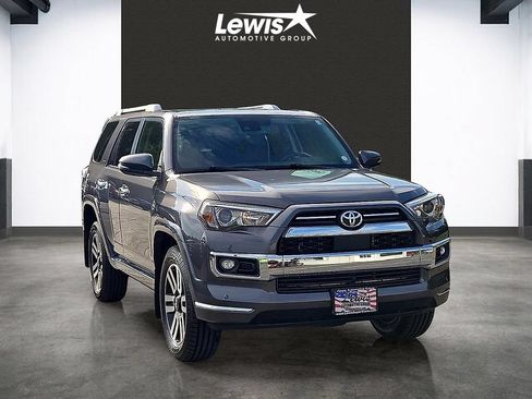 Used 2023 Toyota 4Runner Limited AWD/4WD image 6