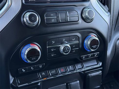 Used 2019 GMC Sierra 1500 SLT image 19