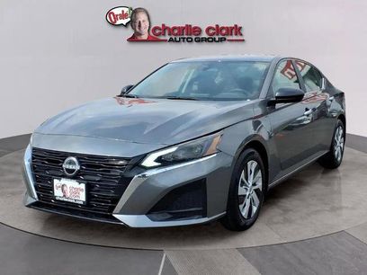 Certified 2025 Nissan Altima 2.5 S