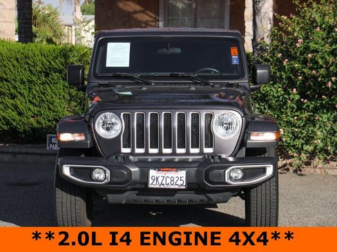 Used 2020 Jeep Wrangler Unlimited Sahara image 3