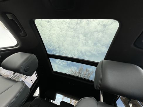 Certified 2022 Audi SQ5 Premium Plus AWD/4WD image 28