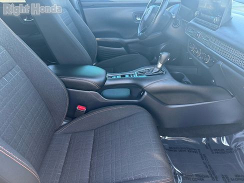 Used 2024 Honda HR-V Sport image 30