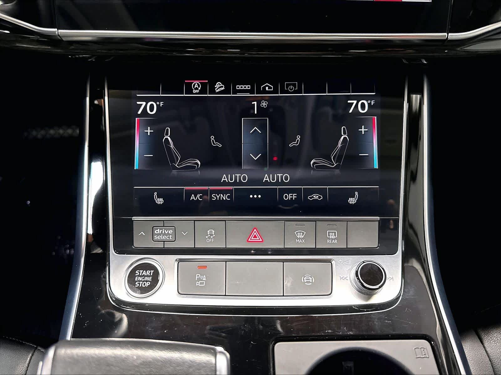 Used 2023 Audi Q7 3.0T Premium Plus w/ Premium Plus Package AWD/4WD image 33