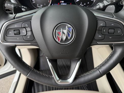 Used 2023 Buick Envision Avenir AWD/4WD image 18