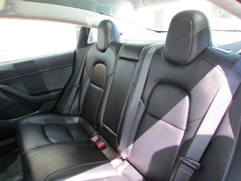 Used 2023 Tesla Model 3 Standard Range RWD image 26