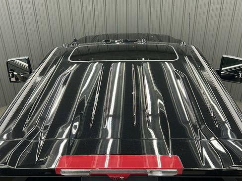 Used 2025 GMC Sierra 3500 Denali w/ Denali Reserve Package image 14