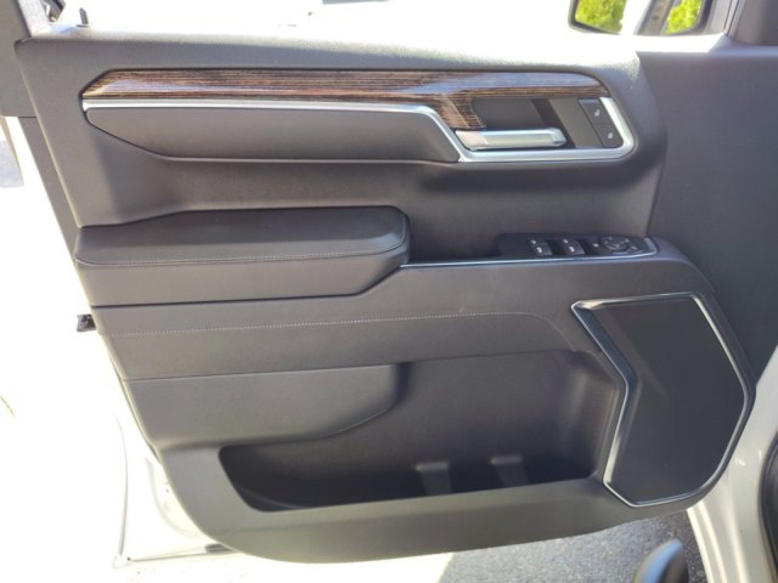 Used 2023 GMC Sierra 1500 Elevation AWD/4WD image 19