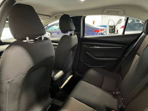 Used 2021 MAZDA MAZDA3 s FWD image 17