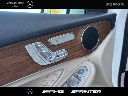 Certified 2022 Mercedes-Benz GLC 300 image 13