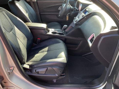Used 2015 Chevrolet Equinox LS image 13