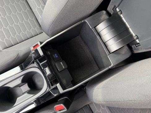 Used 2022 Toyota Corolla SE image 23