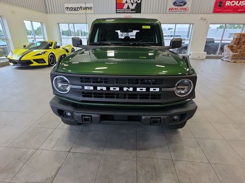 Used 2023 Ford Bronco Black Diamond AWD/4WD image 3