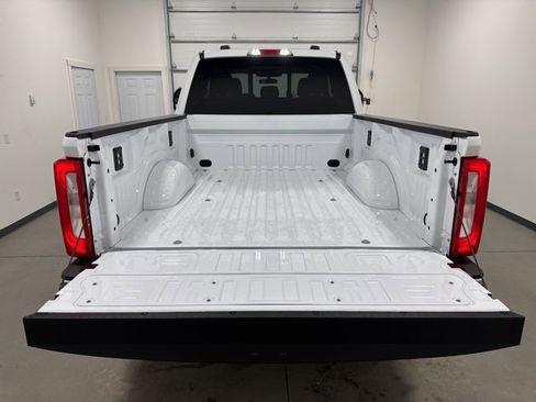 New 2026 Ford F350 XLT w/ FX4 Off-Road Package image 36