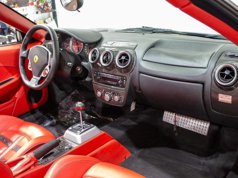 Used 2006 Ferrari F430 Spider image 16