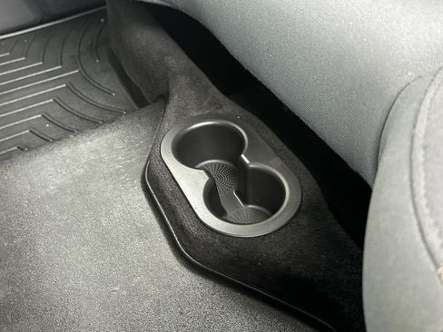 Used 2011 RAM 2500 ST w/ SXT Appearance Group image 12