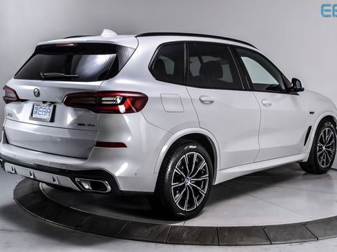 Used 2023 BMW X5 xDrive45e w/ Executive Package image 6
