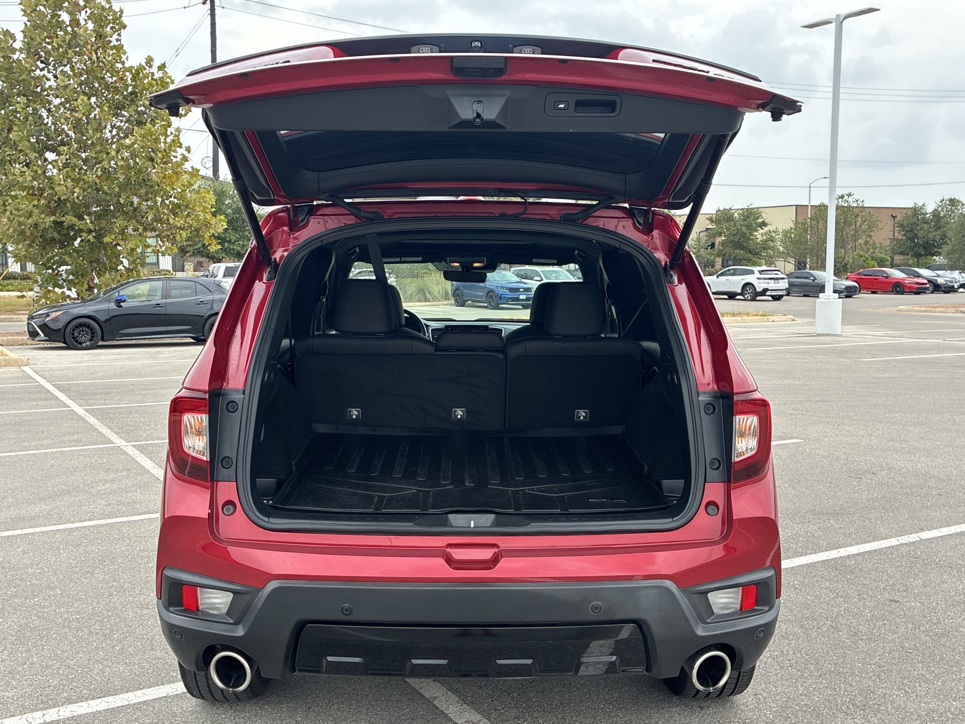 Certified 2024 Honda Passport Black Edition image 37