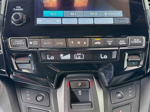 Used 2024 Honda Odyssey EX-L image 18