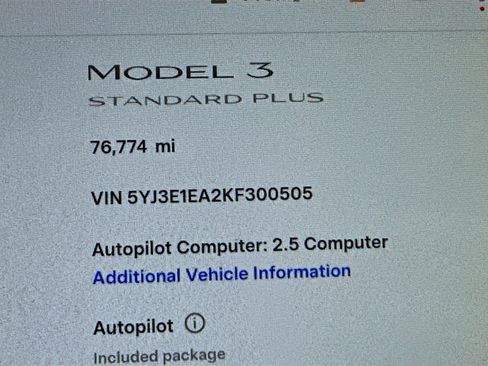 Used 2019 Tesla Model 3 Standard Range Plus image 18